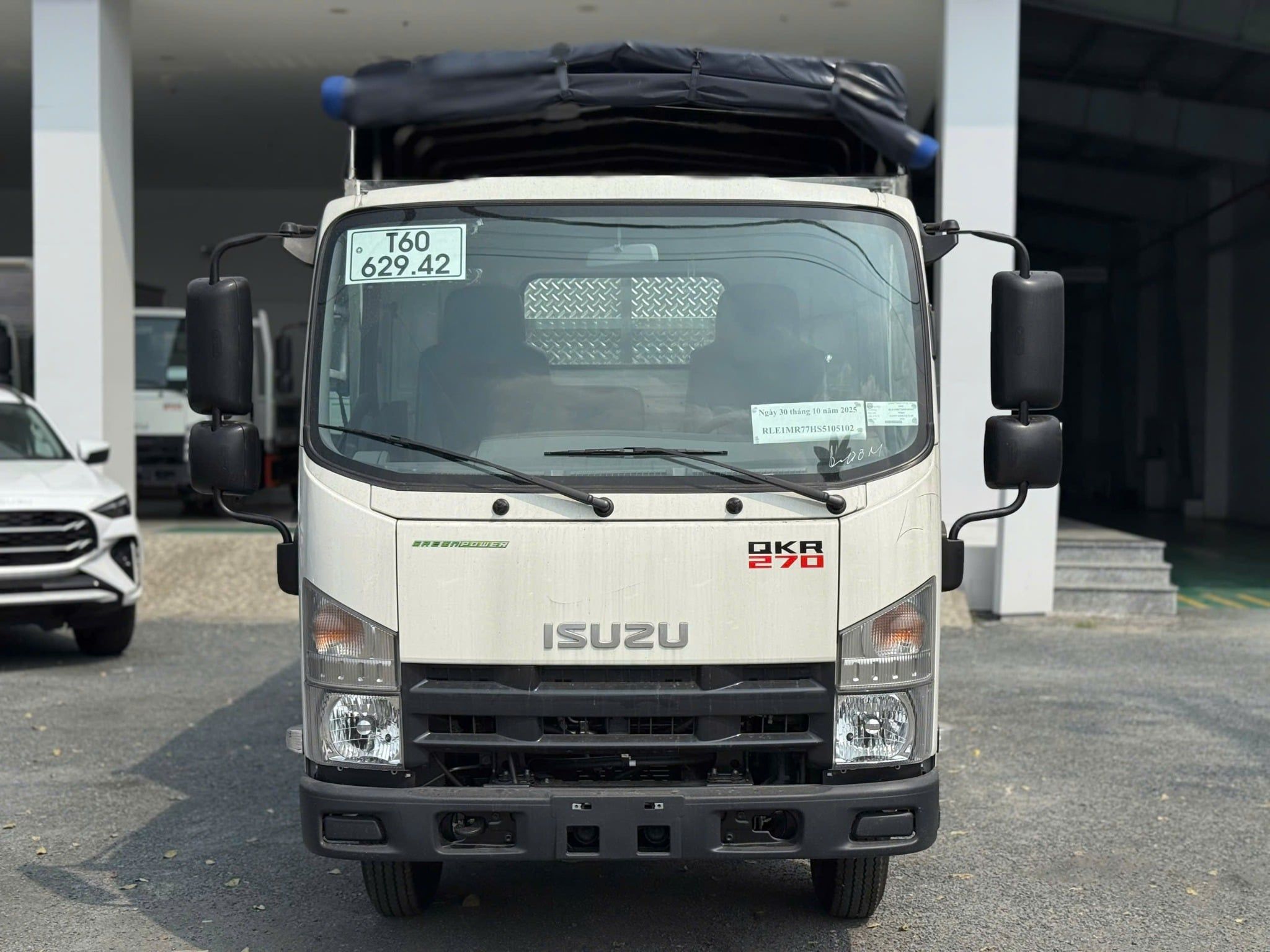  Isuzu QKR 270 Euro 5 Thùng Bạt Full Inox 304 