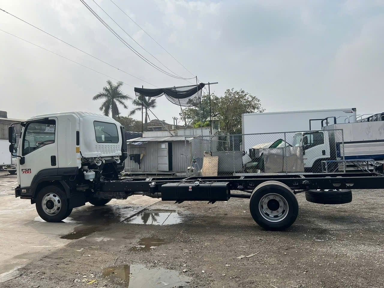  Isuzu FSR 700 Euro 5 Thùng Bạt Bửng Nhôm Garage Lượm 