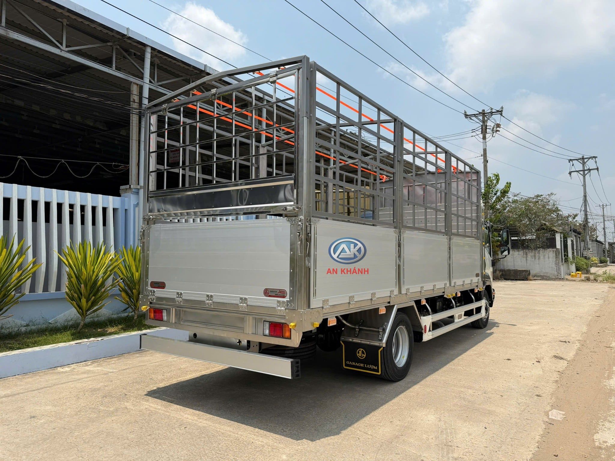  Isuzu FSR 700 Euro 5 Thùng Bạt Bửng Nhôm Garage Lượm 