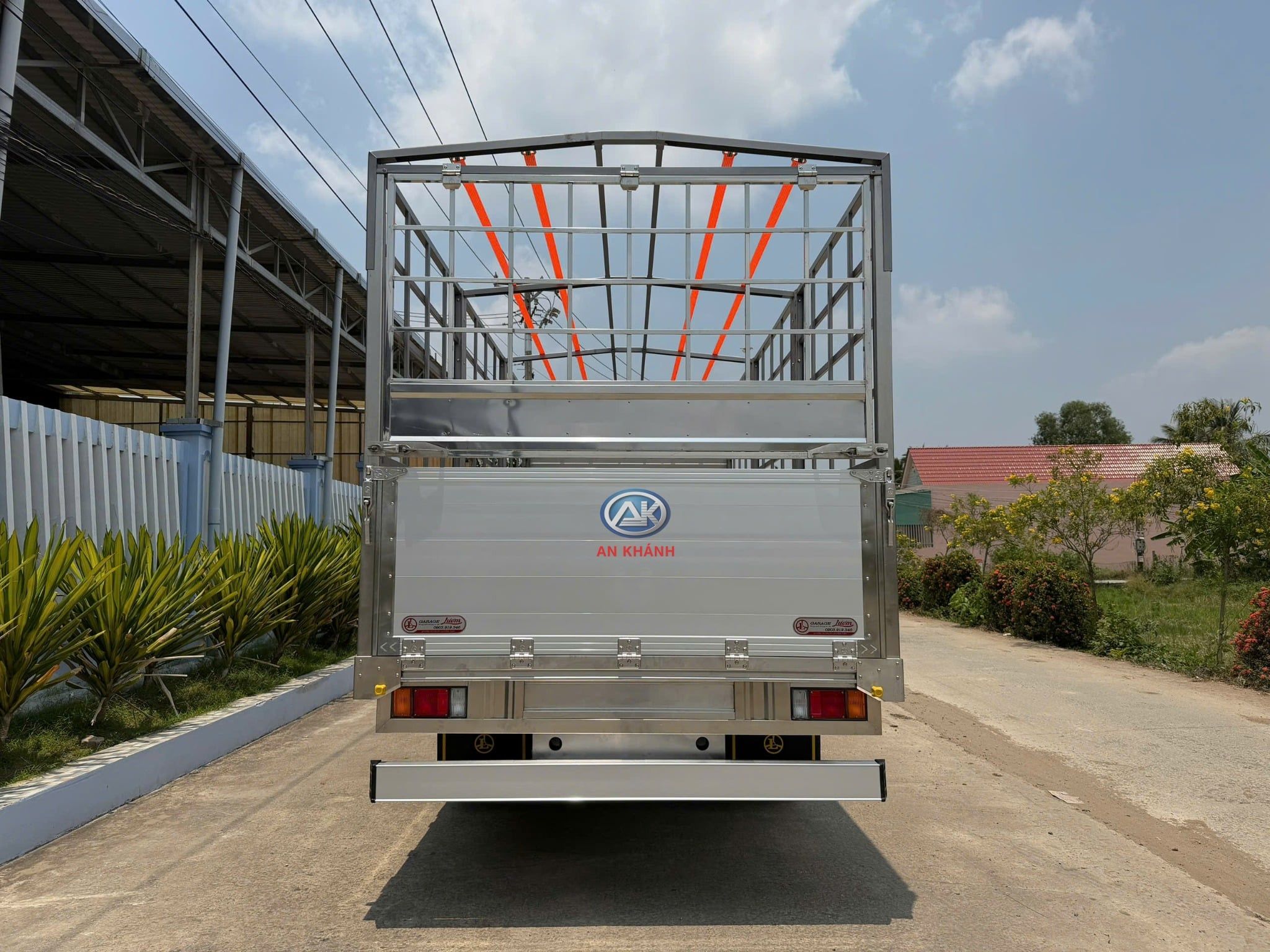  Isuzu FSR 700 Euro 5 Thùng Bạt Bửng Nhôm Garage Lượm 