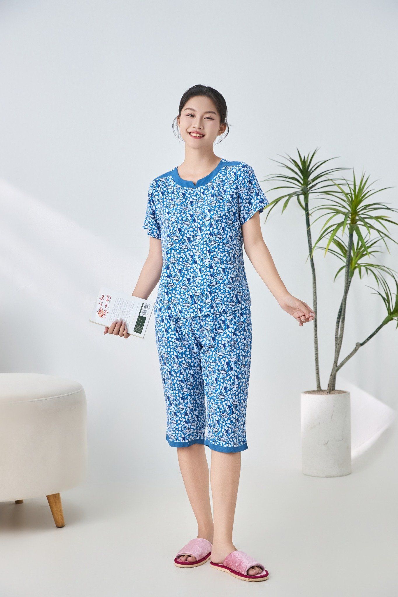 A441142502 - Bộ lửng mặc nhà Ailai cổ tròn xẻ V chất Lanh hoa mềm mại, thoáng mát