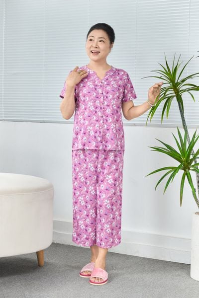 A481142508 - Bộ Lanh Lỡ Mặc Nhà Cổ Tròn Xẻ V Thoáng Mát Cho Mẹ