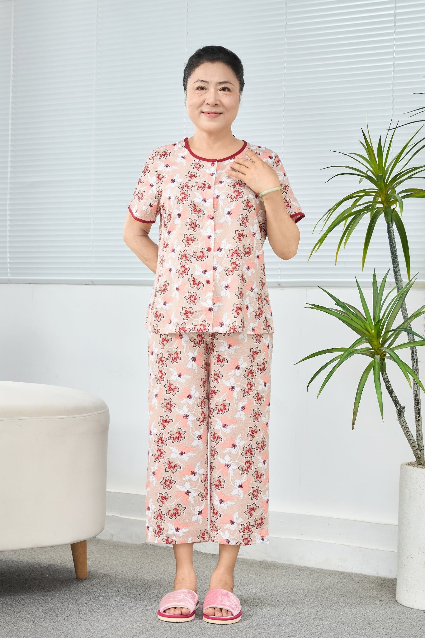 Q481132506 - Bộ Lỡ Mặc Nhà Lanh Hoa Cổ Viền Nẹp Nút