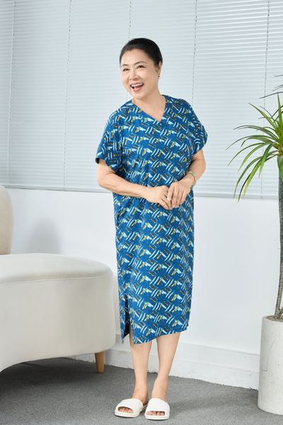 A471142505 - Đầm Mặc Nhà Lanh Cổ Tim Nẹp Tay Liền Xẻ Tà
