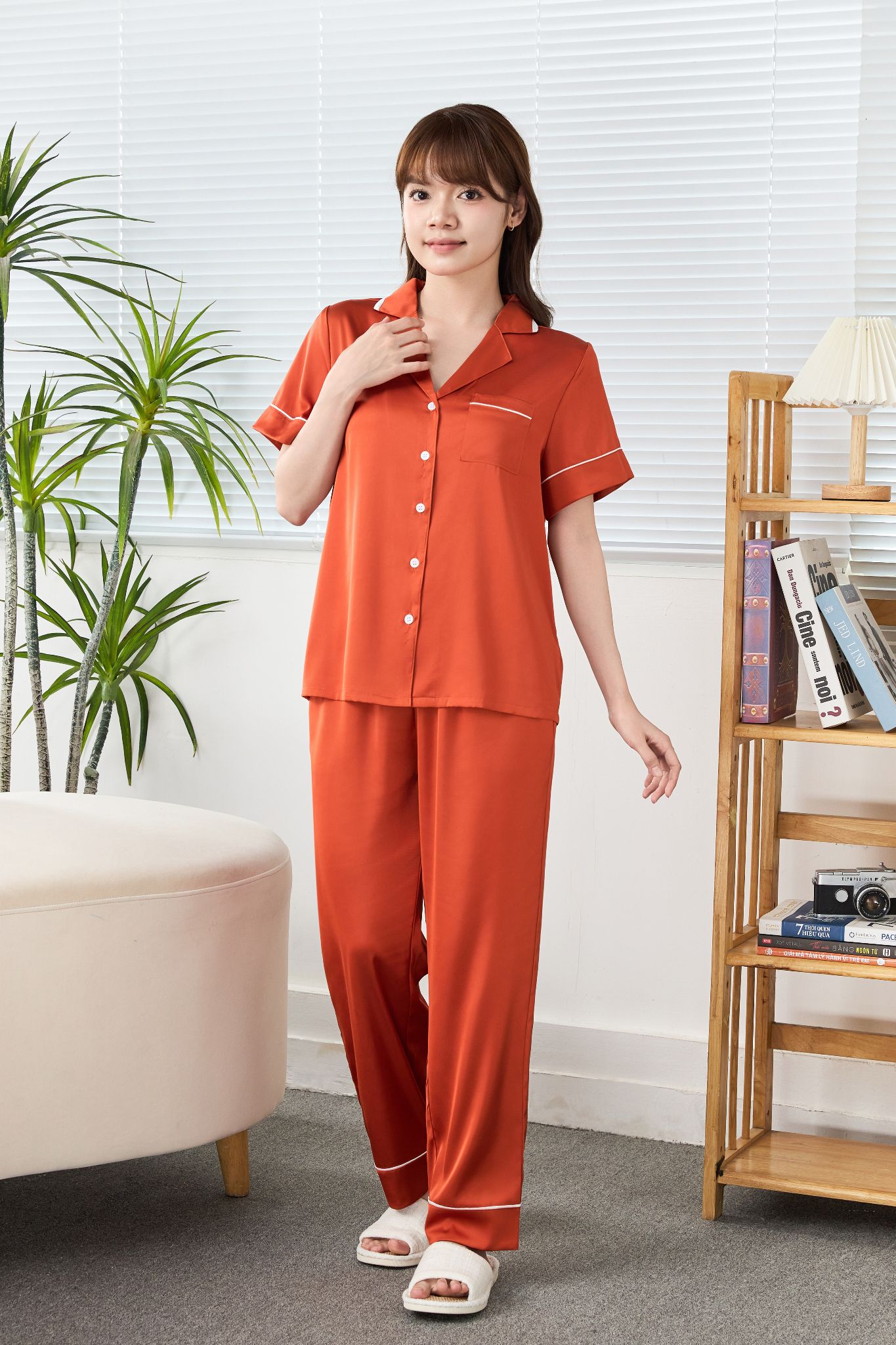 A43732601 - Bộ Dài Pijama Lụa Cao Cấp Tay Ngắn