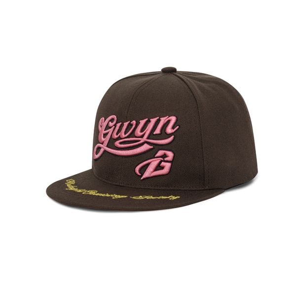  GWYN SCRIPT CAP/ DARK MOCHA 