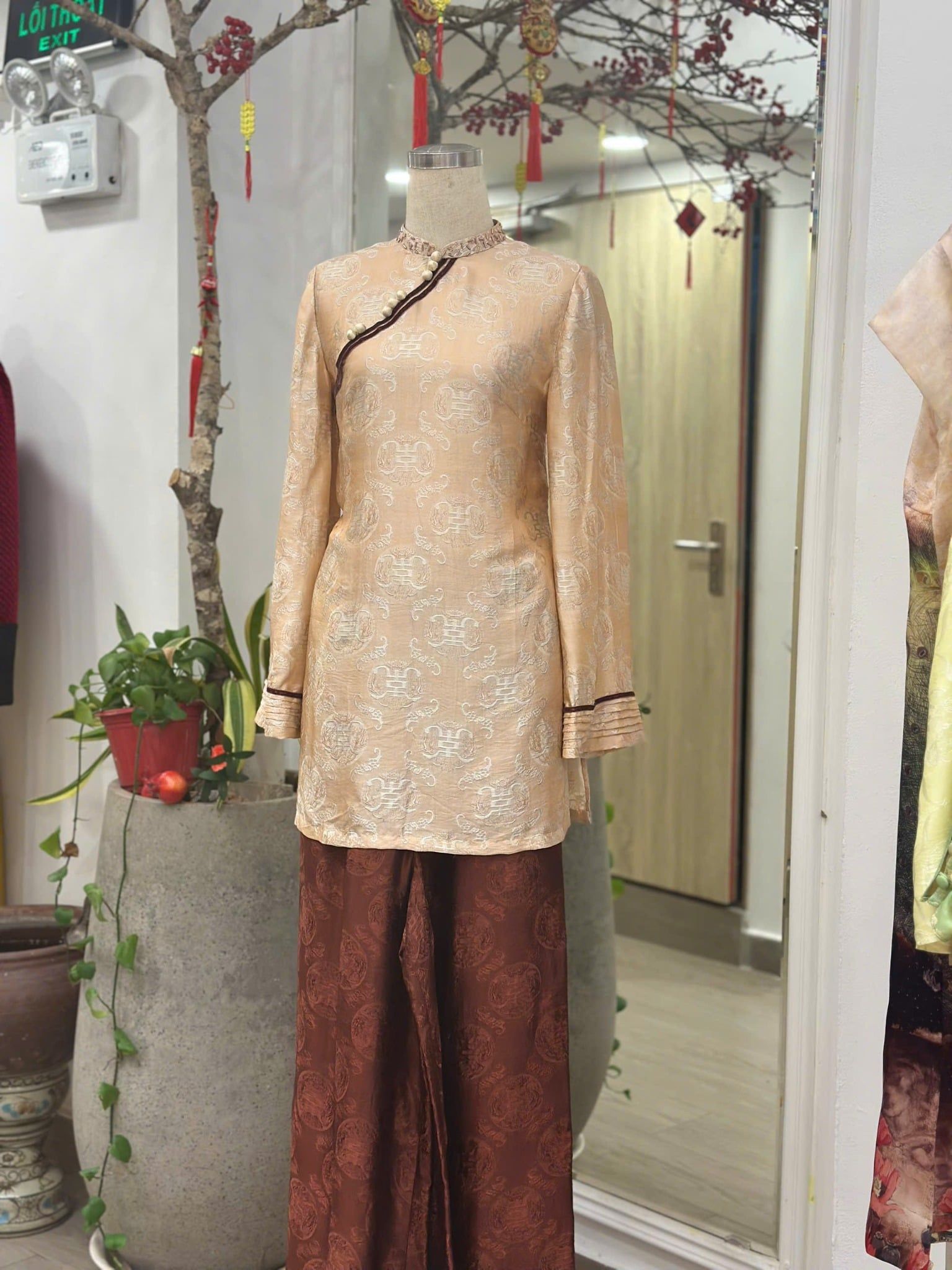 PP002 - PHÁP PHỤC CÁCH TÂN TƠ TẰM NHA XÁ NÂU BE