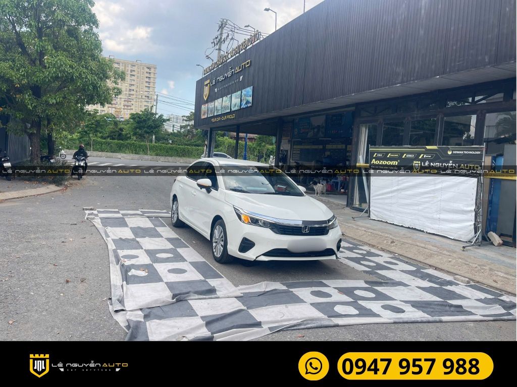 Honda City lắp cam 360 độ Ellicam - Quan sát toàn cảnh, lái xe an toàn hơn