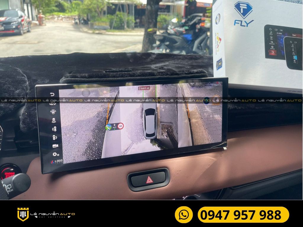 HR-V lắp màn hình Android liền cam 360 độ màn dài Fly