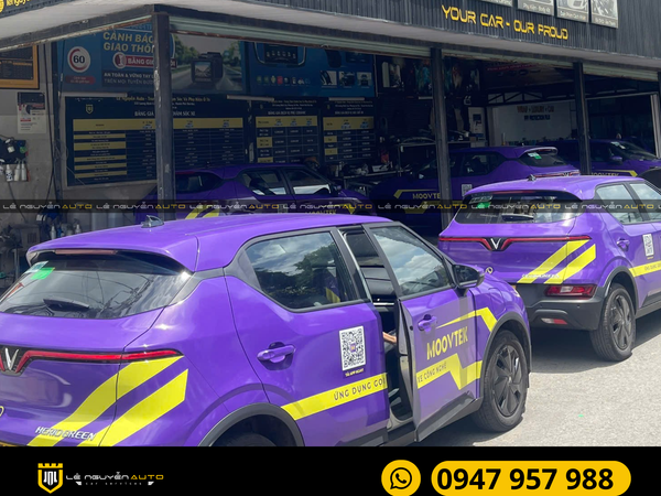  DÁN PHIM CÁCH NANO CERAMIC CHO ĐỘI XE MOOVTEK 