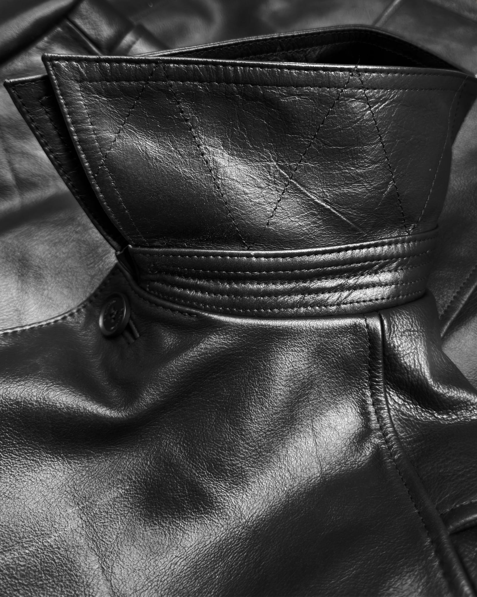 ALCYUS | 26-KC LEATHER COAT