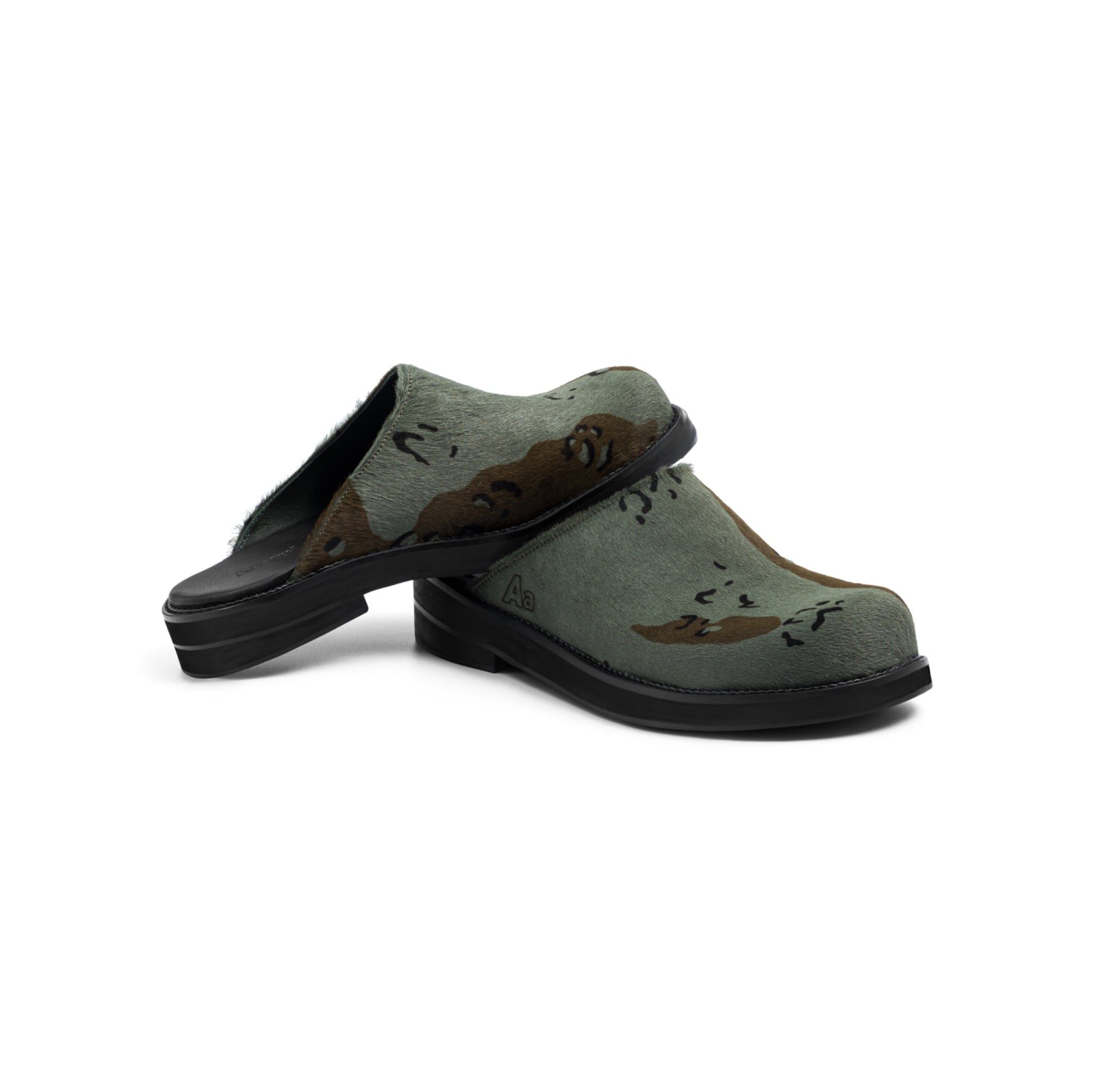  AA CLOG FUR LEATHER // CAMO 