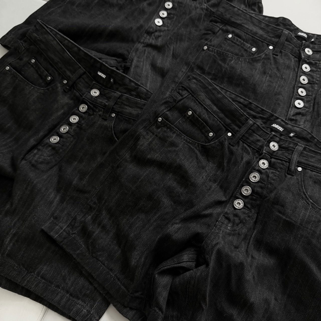  WIDE LEG DENIM BUTTON SHORTS - SCRATCH BLACK 