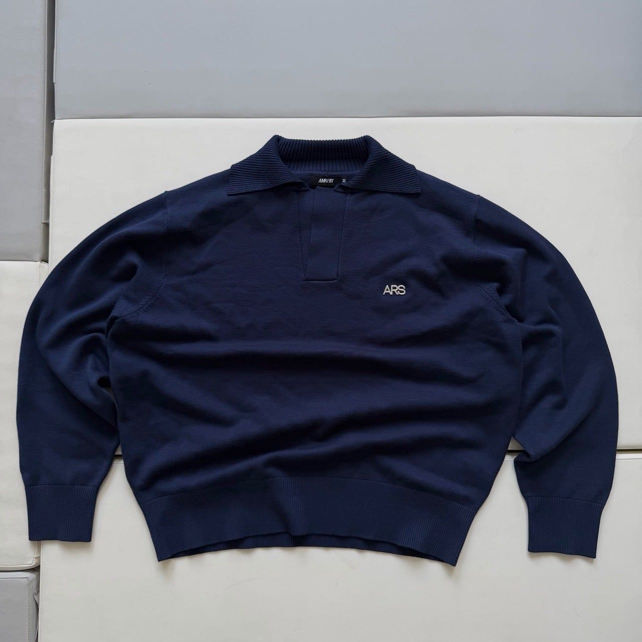  METAL LOGO KNIT POLO SHIRT - NAVY 