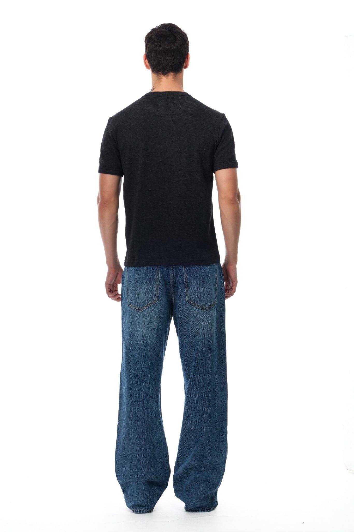  ATHLEISURE 03 SLIMFIT TSHIRT - BLACK 