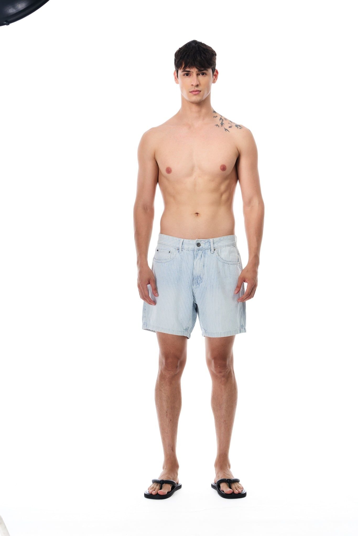  WIDE LEG STRIPED DENIM SHORTS - LIGHT BLUE 