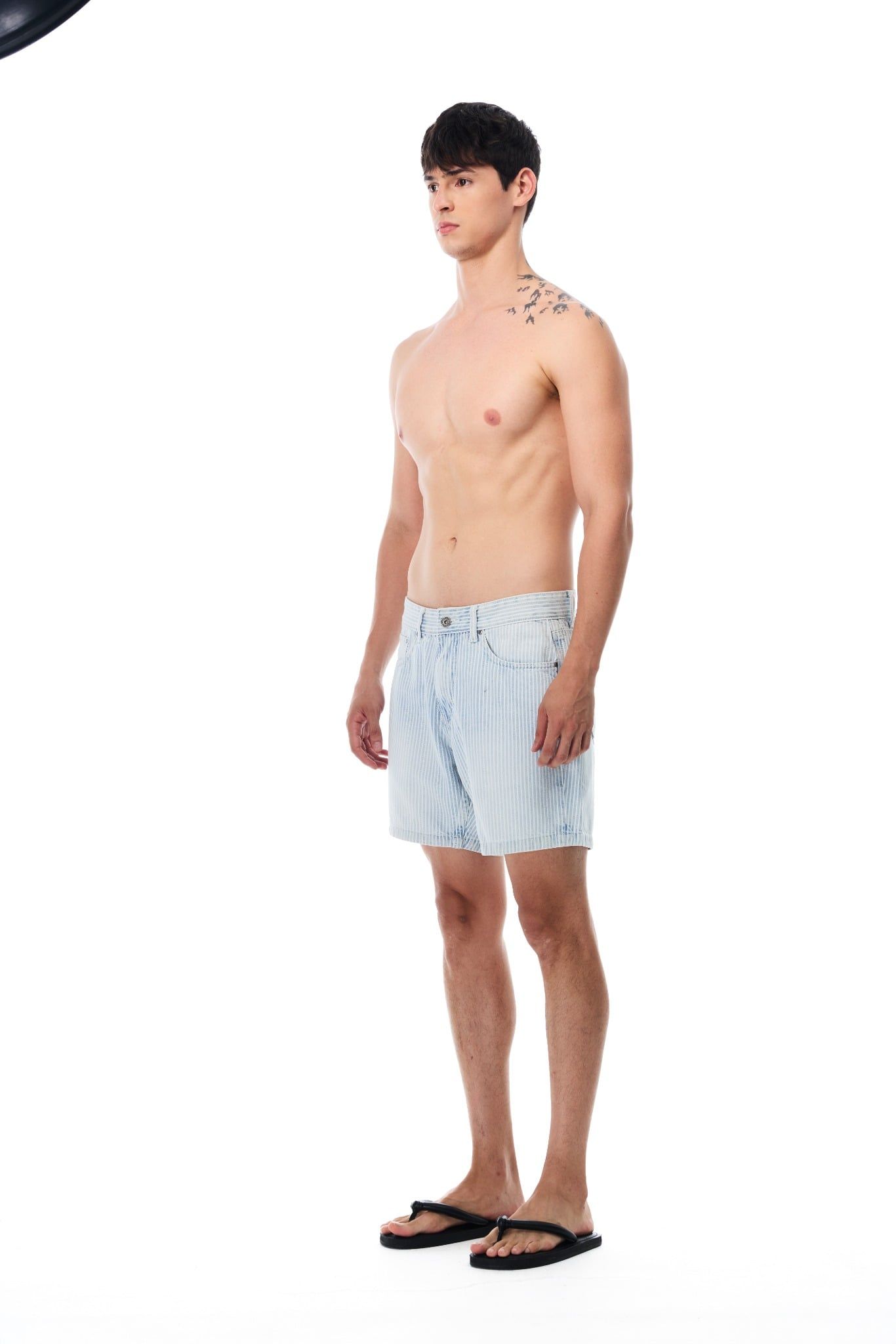  WIDE LEG STRIPED DENIM SHORTS - LIGHT BLUE 