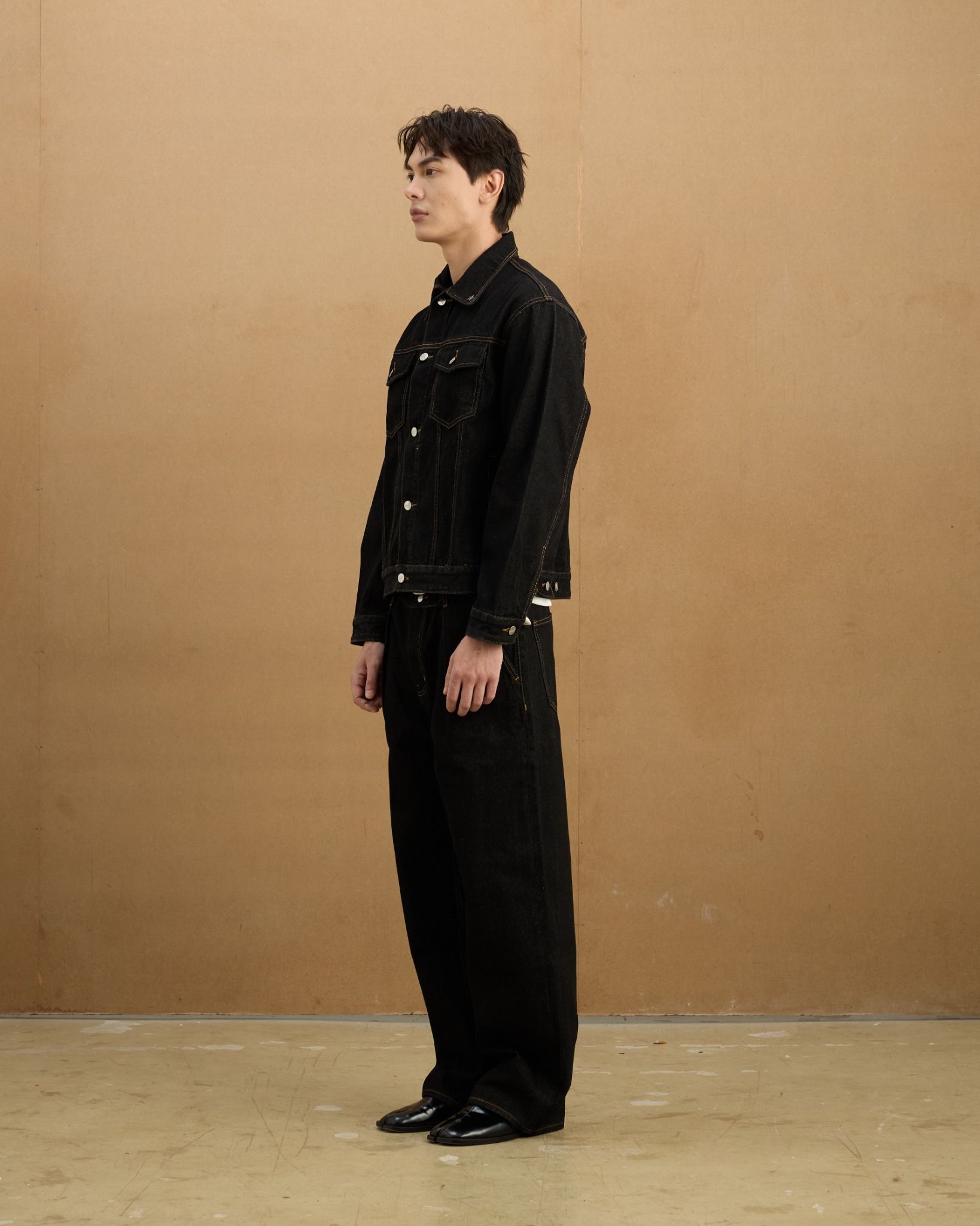  Trucker Denim Jacket - Raw Black 