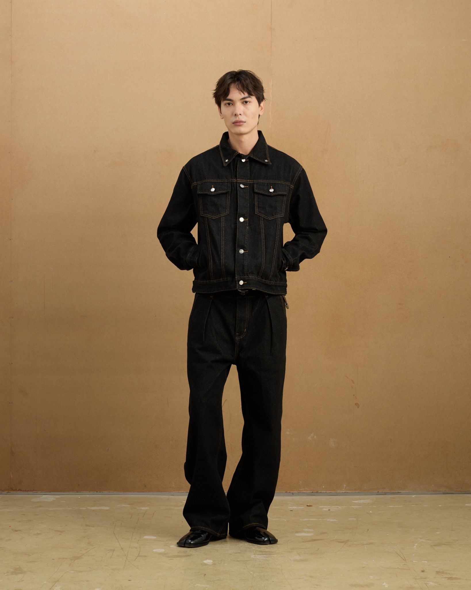  Trucker Denim Jacket - Raw Black 