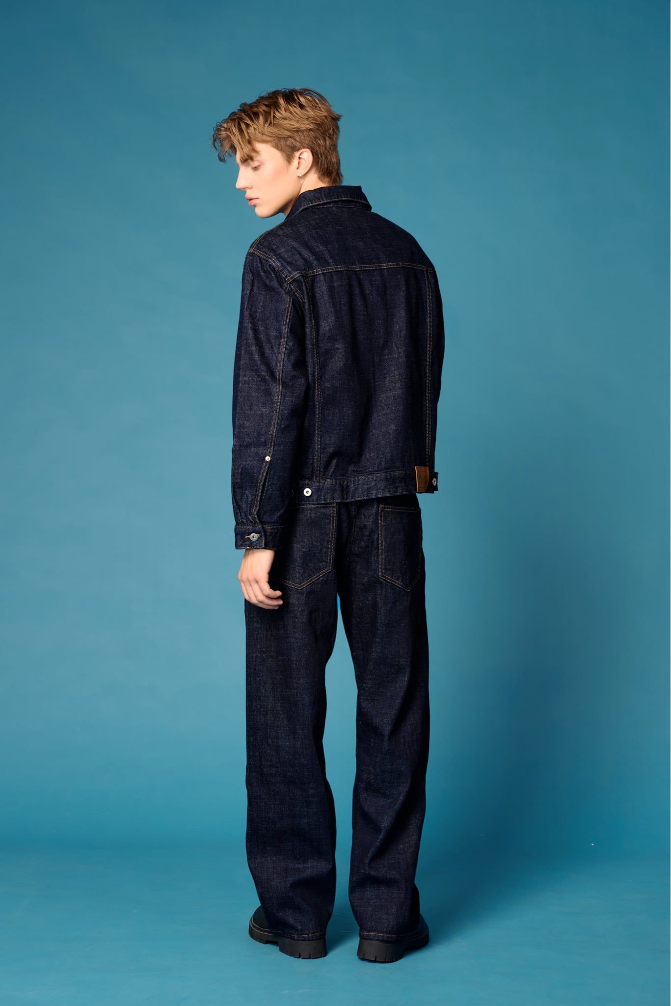  STRAIGHT SELVEDGE DENIM JEANS - RAW BLUE 