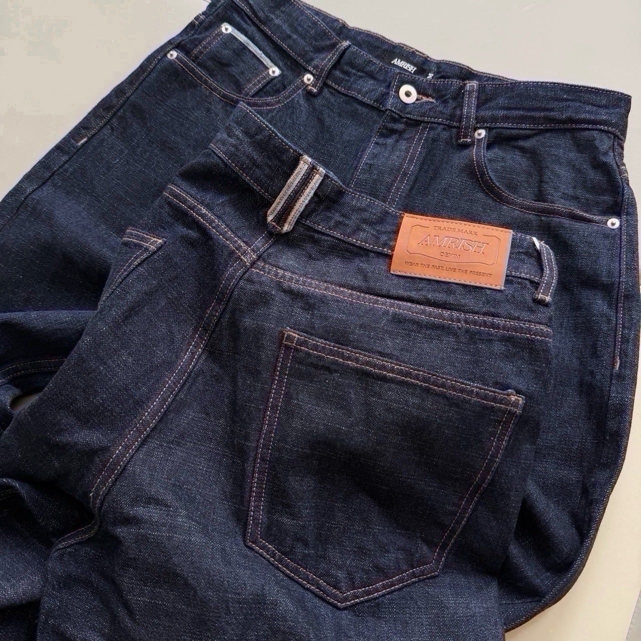  STRAIGHT SELVEDGE DENIM JEANS - RAW BLUE 