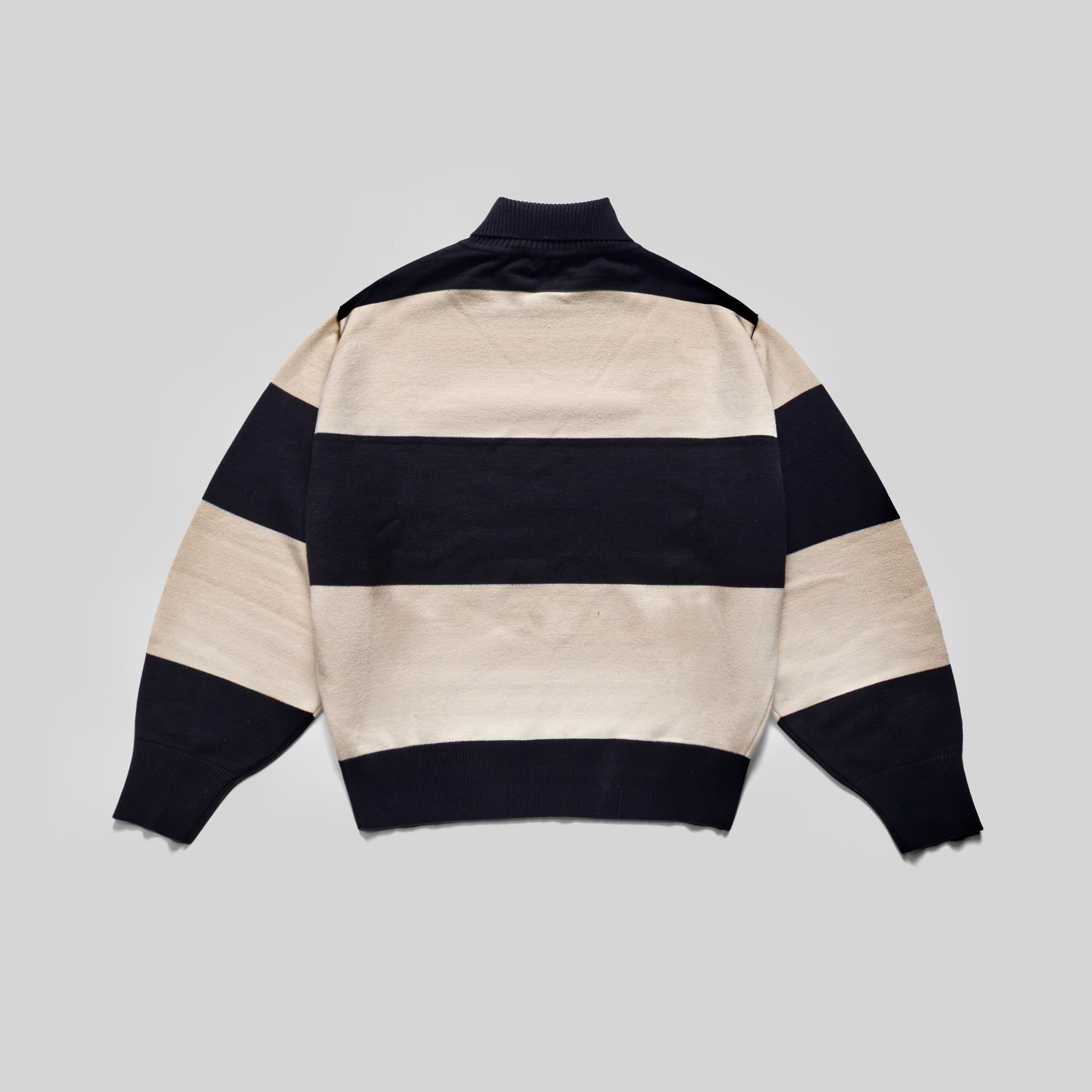  METAL LOGO KNIT POLO SHIRT - BLACK/BEIGE 