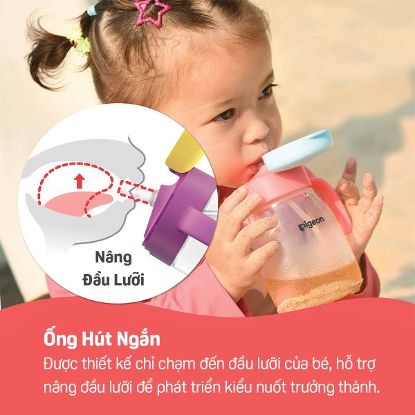 Bình Tập Hút StarTouch Có Bi Trọng Lực Pigeon 250ml