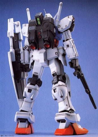 [Pre-order / Đặt trước] MG 1/100 GUNDAM GP01 ZEPHYRANTHES