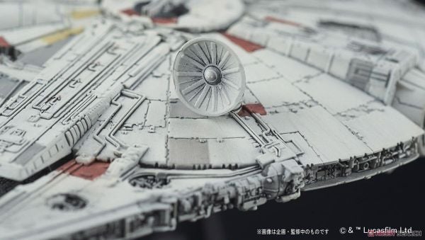 STAR WARS VEHICLE MODEL 006 MILLENNIUM FALCON