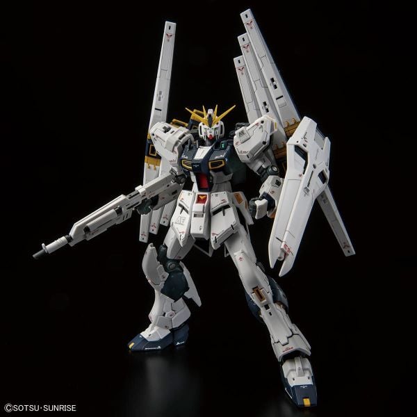 RG 1/144 Nu Gundam - Double Fin Funnel Equipped Type