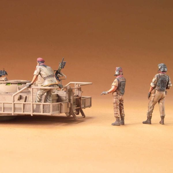 [Pre-order / Đặt trước] UC HARD GRAPH 1/35 EARTH FEDERATION FORCES M61A5 MAIN BATTLE TANK