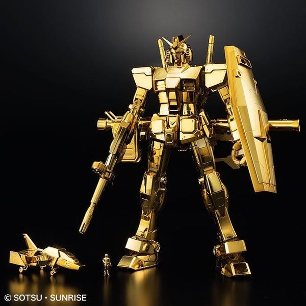 MG 1/100 The Gundam Base Limited Prize - RX-78-2 Gundam Ver 3.0 Gold Coating