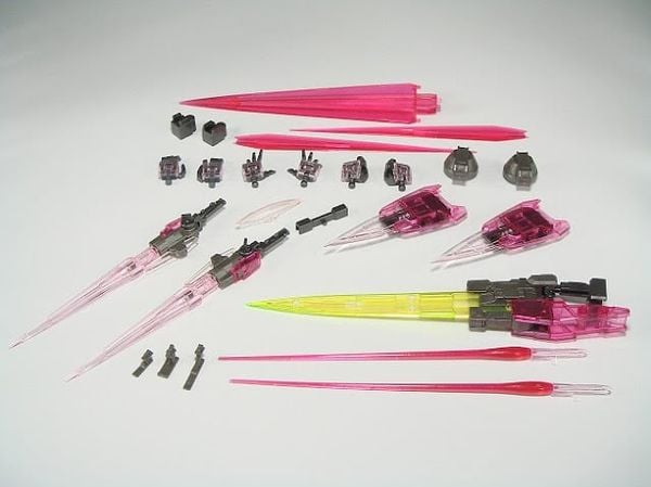 RG 1/144 GN-0000+GNR-010 OO RAISER - Gunpla Expo Limited