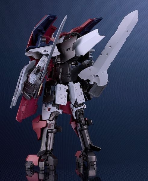 MODEROID - Broken Blade - Delphine Third Form