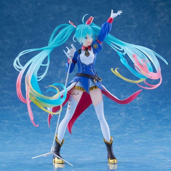 Banpresto - BANPRESTO EVOLVE - GUNDAM 45TH x HATSUNE MIKU