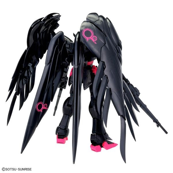 MG 1/100 Gundam Base Limited Wing Gundam Zero EW Ver.Ka - Recirculation Color/Neon Pink
