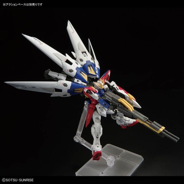 RG 1/144 Wing Gundam Zero