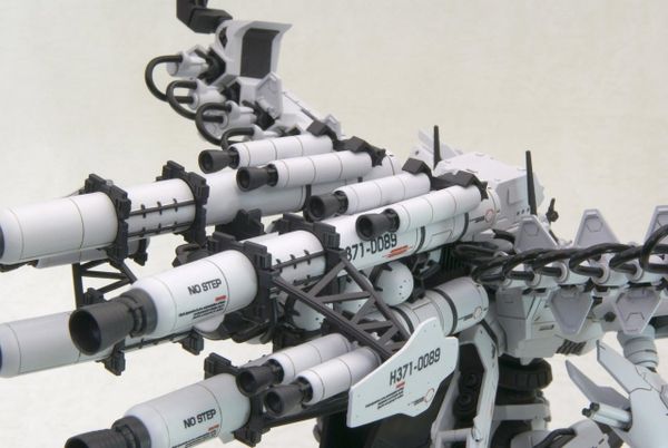 Kotobukiya - Armored Core Variable Infinity - White-Glint & V.O.B set Movie Color Ver