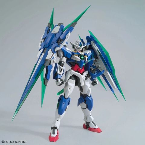 [Pre-order / Đặt trước] MG 1/100 00 QAN[T] FULL SABER