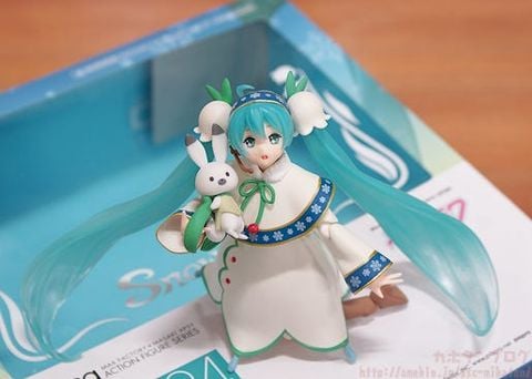 Max Factory - figma - Snow Miku 2015 - Snow Bell Ver