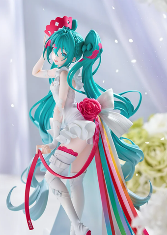 Good Smile Company - Scale Figure 1/7 - Vocaloid - Racing Miku 15th Rhapsody 2010-2025