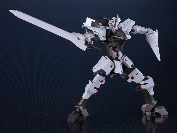 MODEROID - Broken Blade - Delphine Second Form
