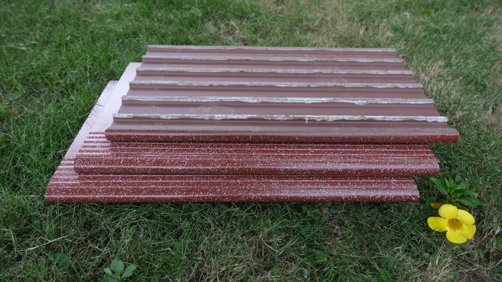 GẠCH BẬC THỀM 400x300MM COTTO GRANITE ĐỎ CHẤM BI TRẮNG A1