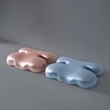  Gối công thái học H-Shape chống hình thành nếp nhăn cổ và nếp nhăn mặt khi ngủ, chống đau mỏi cổ vai gáy, hỗ trợ đốt sống cổ mang lại giấc ngủ sâu thoải mái, chất liệu cao su non và lụa băng cao cấp 