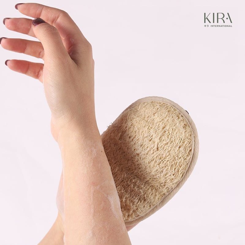  Miếng tắm tẩy da chết bằng xơ mướp tự nhiên hình bầu dục kích thước 12x8cm giúp làm sạch tế bào chết, massage chăm sóc da nhẹ nhàng thư giãn 