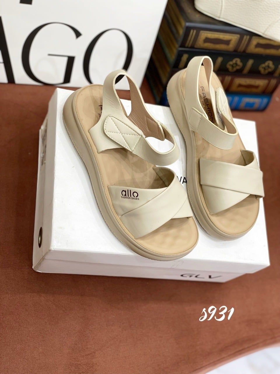 Sandal đế xuồng S931