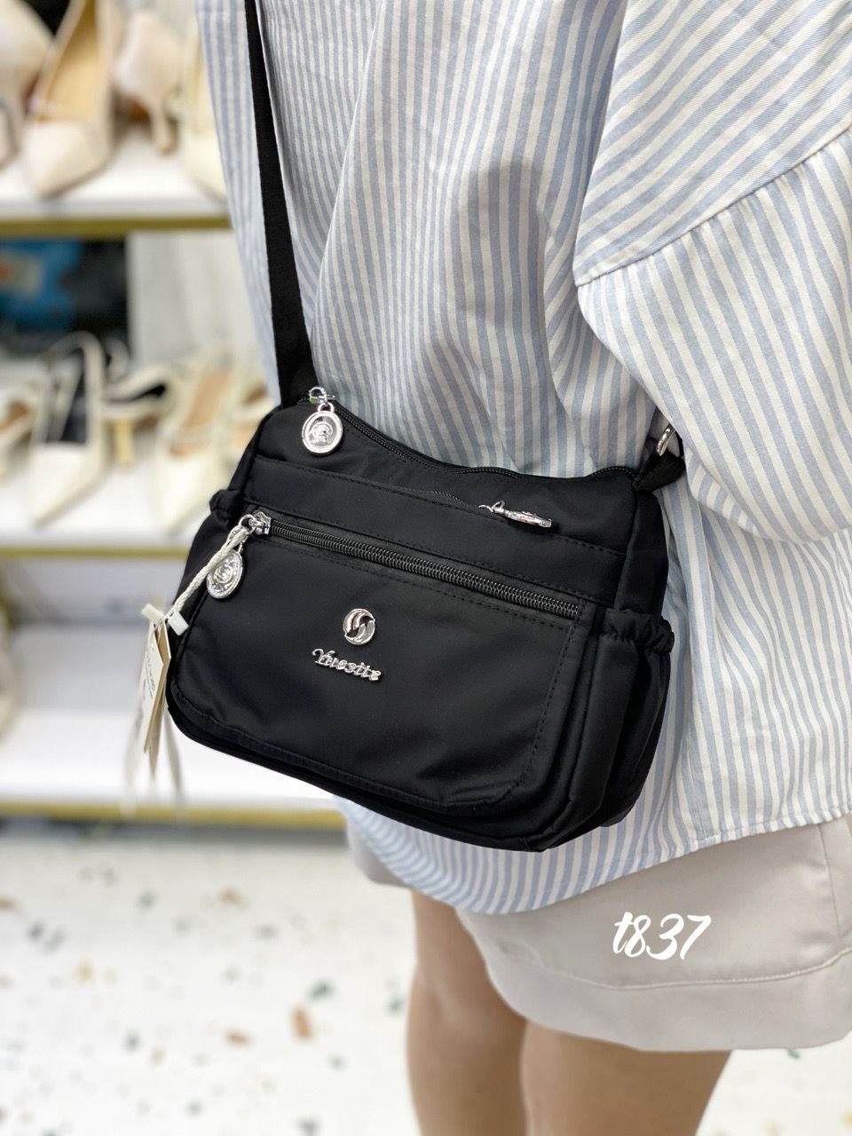 Túi đeo chéo dù T837