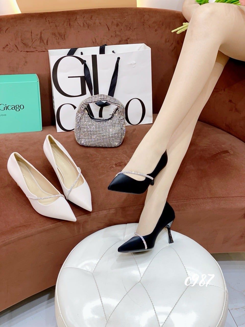 Cao gót nhọn dây đá C987