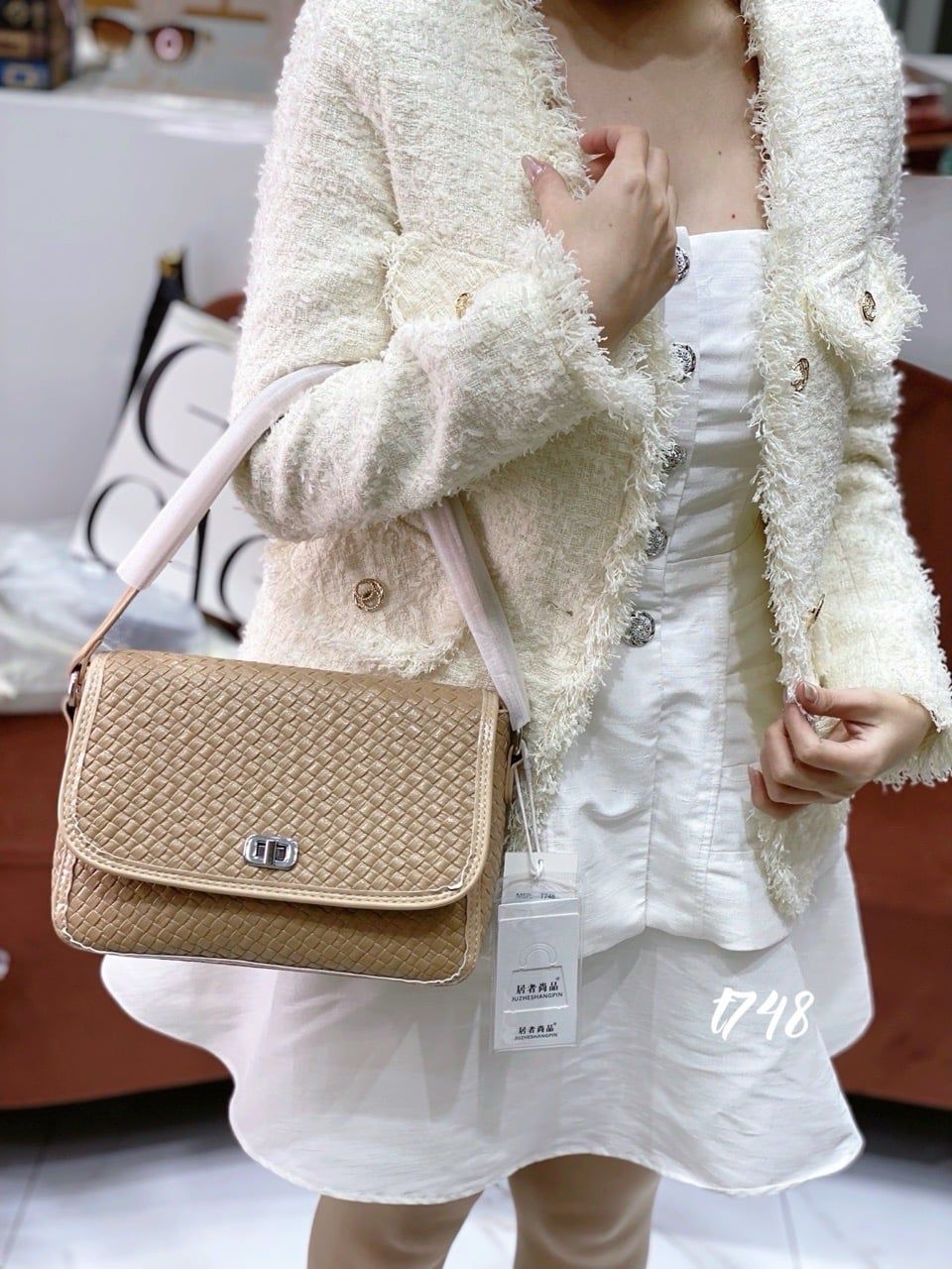 Túi QC da đang T748