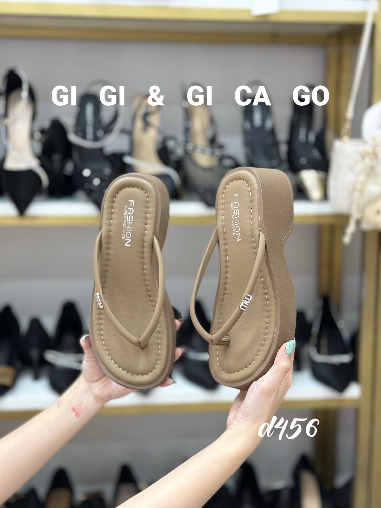 Guốc kẹp xuồng dây nhỏ D456